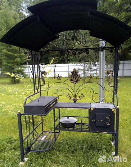 Мангал с крышей и печкой
