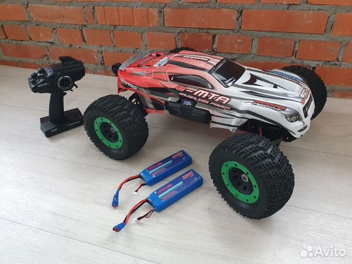 Thunder Tiger e-mta 1/8 машинка на радиоуправлении