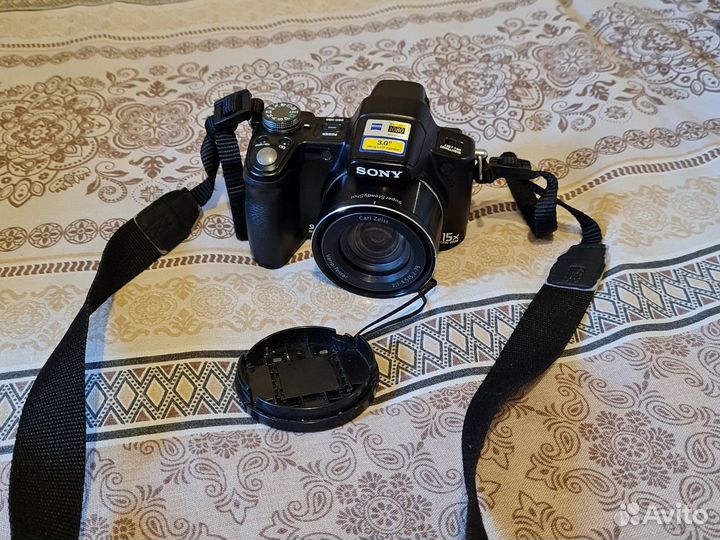 Зеркальный фотоаппарат sony dsc-h50