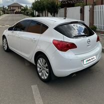 Opel Astra 1.4 AT, 2011, 216 058 км, с пробегом, цена 770 000 руб.