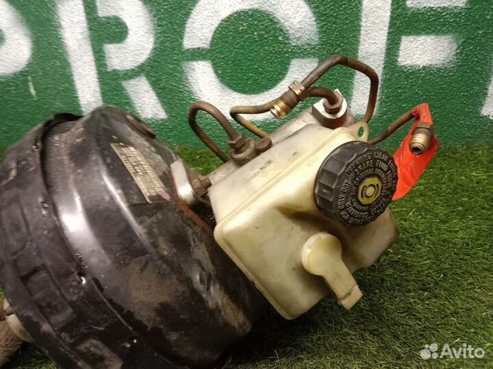 Вакуумный усилитель тормозов Volvo S80