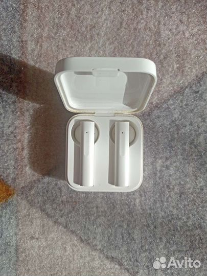 Беспроводные наушники Mi Earphones 2 Basic