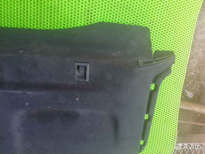 Полка задняя на VW Passat CC 2008-2017