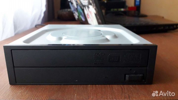DVD привод Sony Optiarc