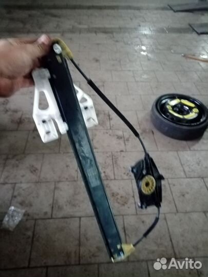 Шланг системы охлаждения к компенсационному бачку