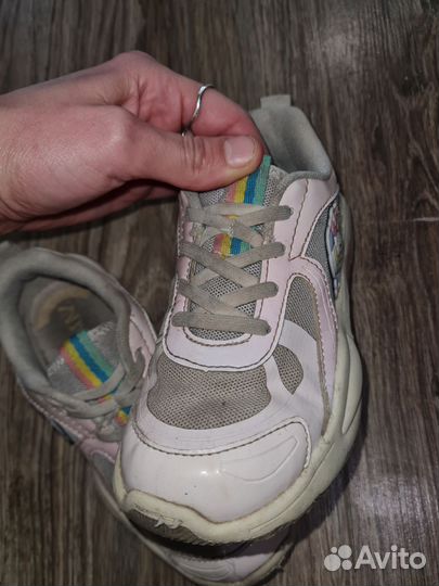 Кроссовки Zara 29