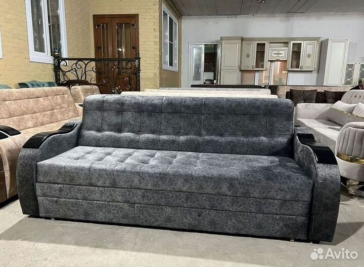 Прямой диван на заказ