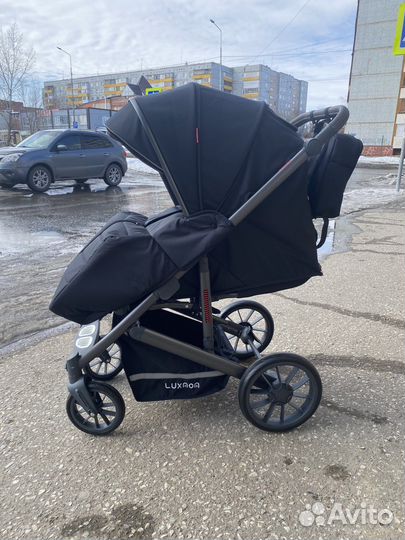 Прогулочная коляска Luxmom 790