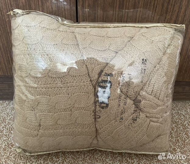 Плед вязаный шерстяной новый