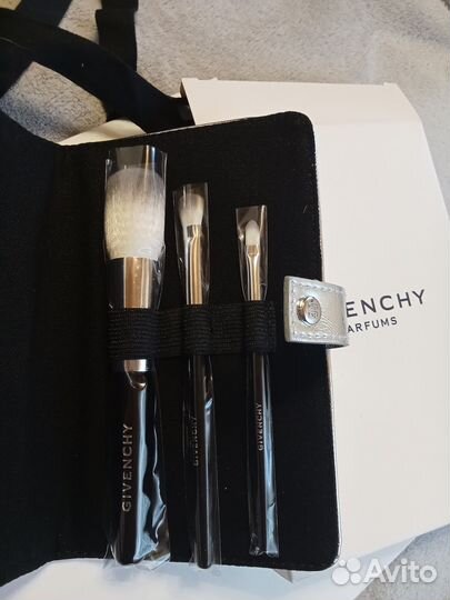 Кисти для макияжа бренда Givenchy