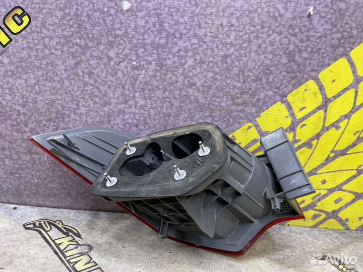 Фонарь задний правый внешний Accord Аккорд 8