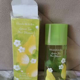 Elizabeth Arden green tea pear blossom