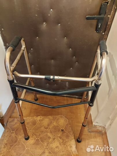 Ходунки для взрослых