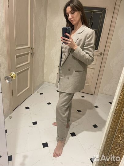 Костюм брючный