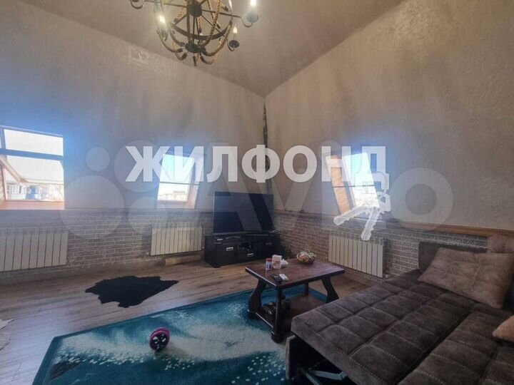 3-к. квартира, 70 м², 4/4 эт.