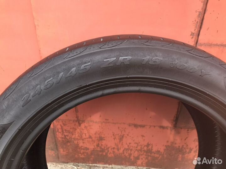 Pirelli P Zero Nero GT 245/45 R18 100Y