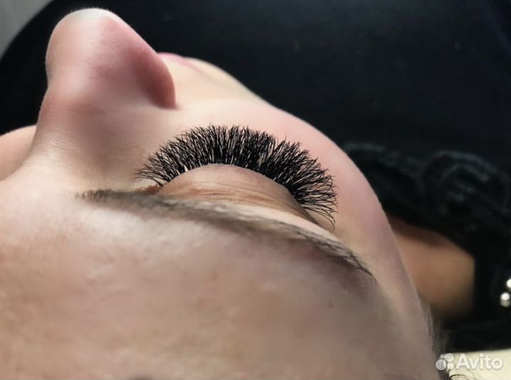 Наращивание ресниц на дому