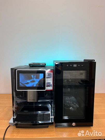 Кофемашина новая со встроенной кофемолкой