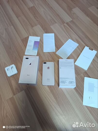 iPhone 8 Plus, 64 ГБ