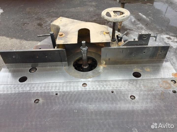 Столярное оборудование