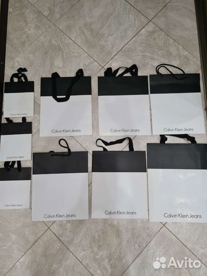 Фирменные бумажные пакеты