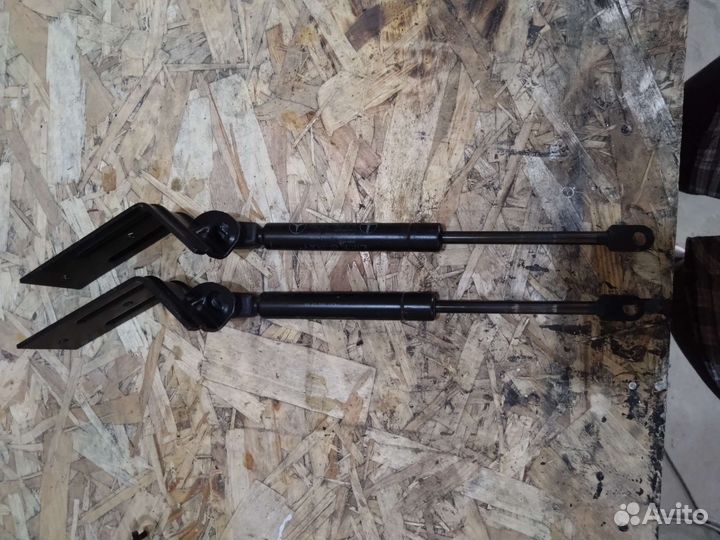 Газовая пружина газлифт Mercedes Lift-O-Mat