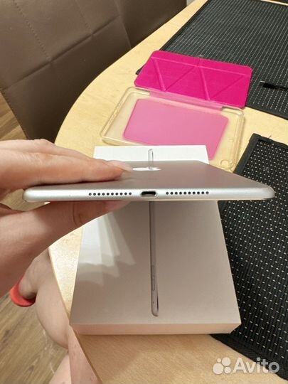 iPad mini 4 128gb wifi
