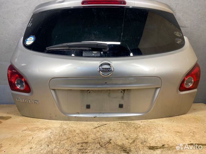 Крышка багажника Nissan Qashqai J10