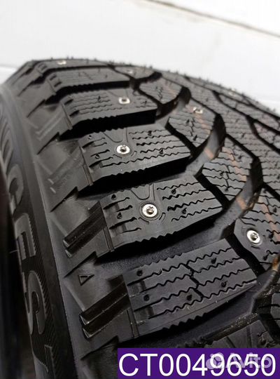 Bridgestone Blizzak Spike-01 225/55 R17 96T