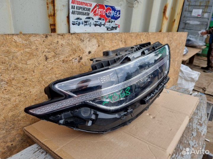 Фара передняя правая Hyundai Genesis G90 2018-2021