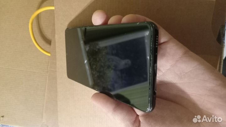 Samsung Galaxy A41, 4/64 ГБ