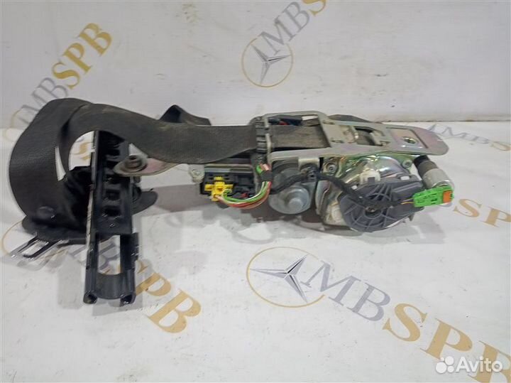 Ремень безопасности передний правый Mercedes