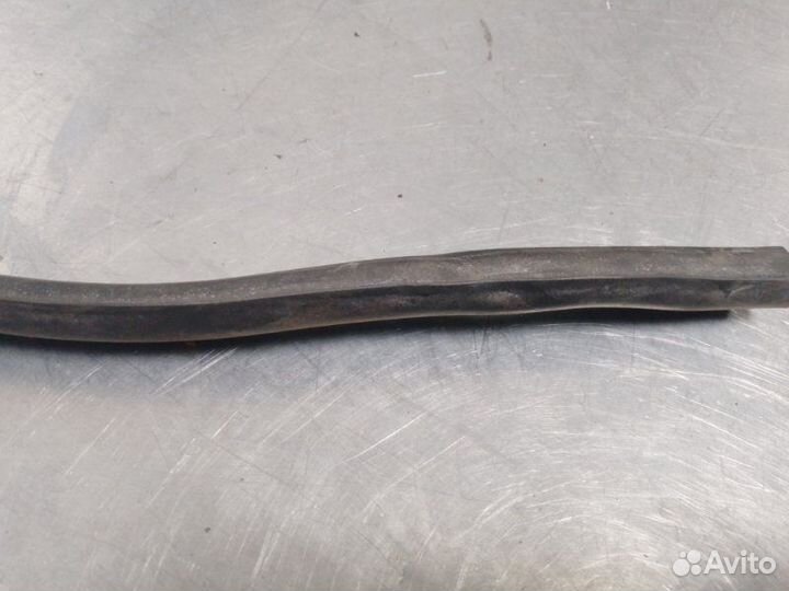 Уплотнитель капота Ford Focus Ii 2005-2008 хетчбэк