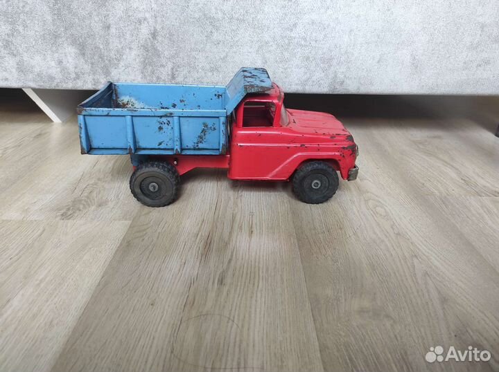 Машинки железные СССР