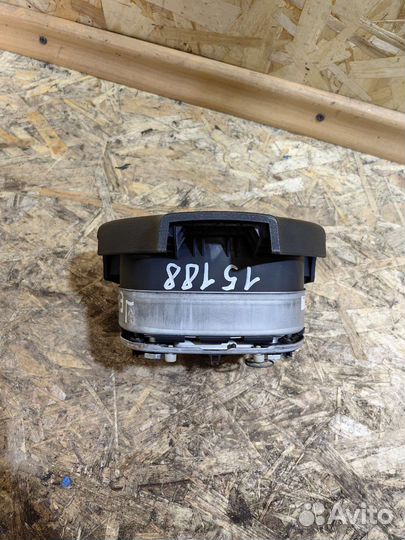 Подушка безопасности в руль Джетта 5 1K0880201AB