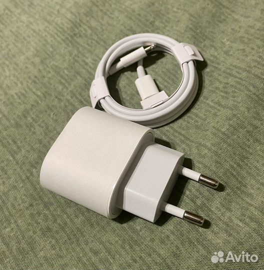 Быстрая зарядка для iPhone Lightning-Type C