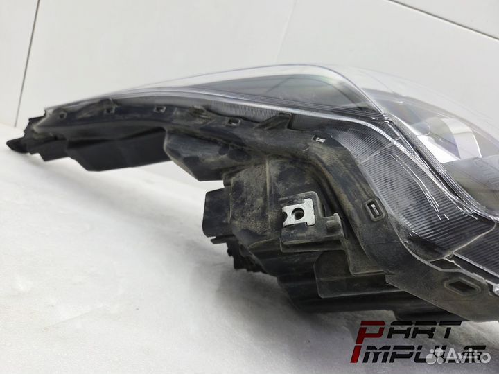 Фара правая Kia Rio