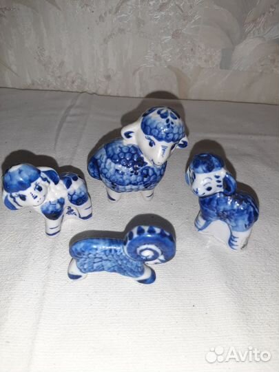 Гжельсие фигурки по гороскопу
