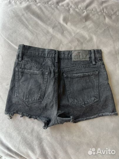 Шорты джинсовые