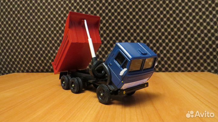 Модель Камаз 5511 самосвал