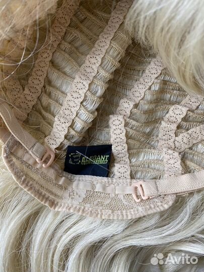 Парик блонд с челкой