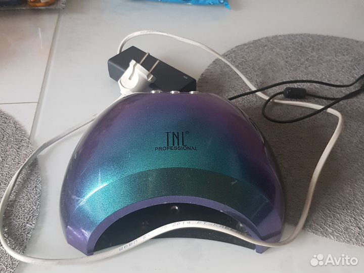 Лампа для ногтей бу