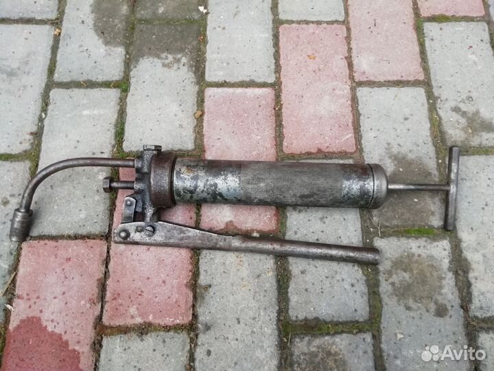 Шприц рычажно плунжерный СССР