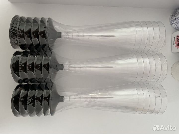 Одноразовые бокалы для шампанского