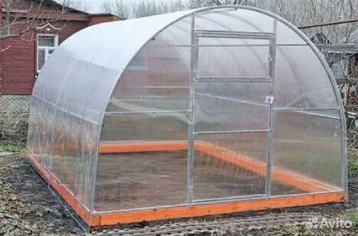 Теплицы с поликарбонатом