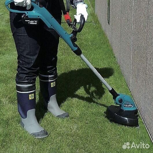 Аккумуляторный триммер Makita DUR181Z