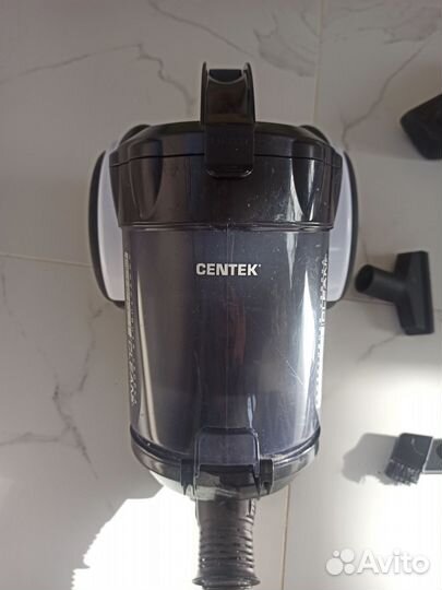 Пылесос Centek CT 2528 в отличном состоянии