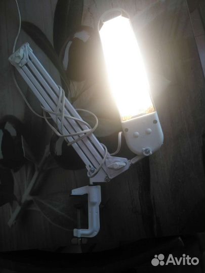 Лампа настольная