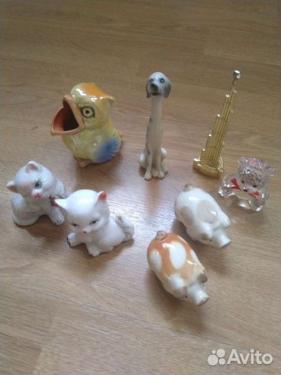 Статуэтки, вазы