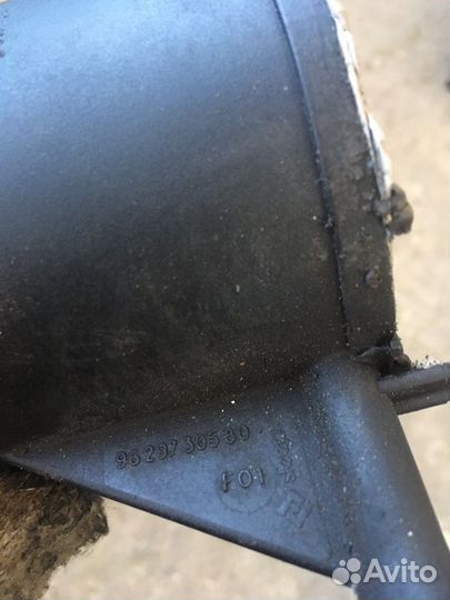 Корпус топливного фильтра Peugeot 406 8B XUD9TE